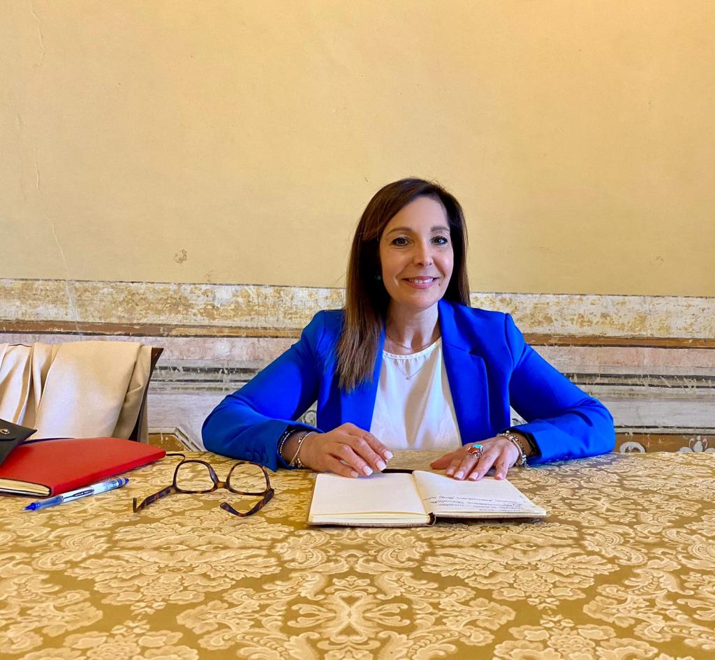 milazzo assessore lucia scolaro