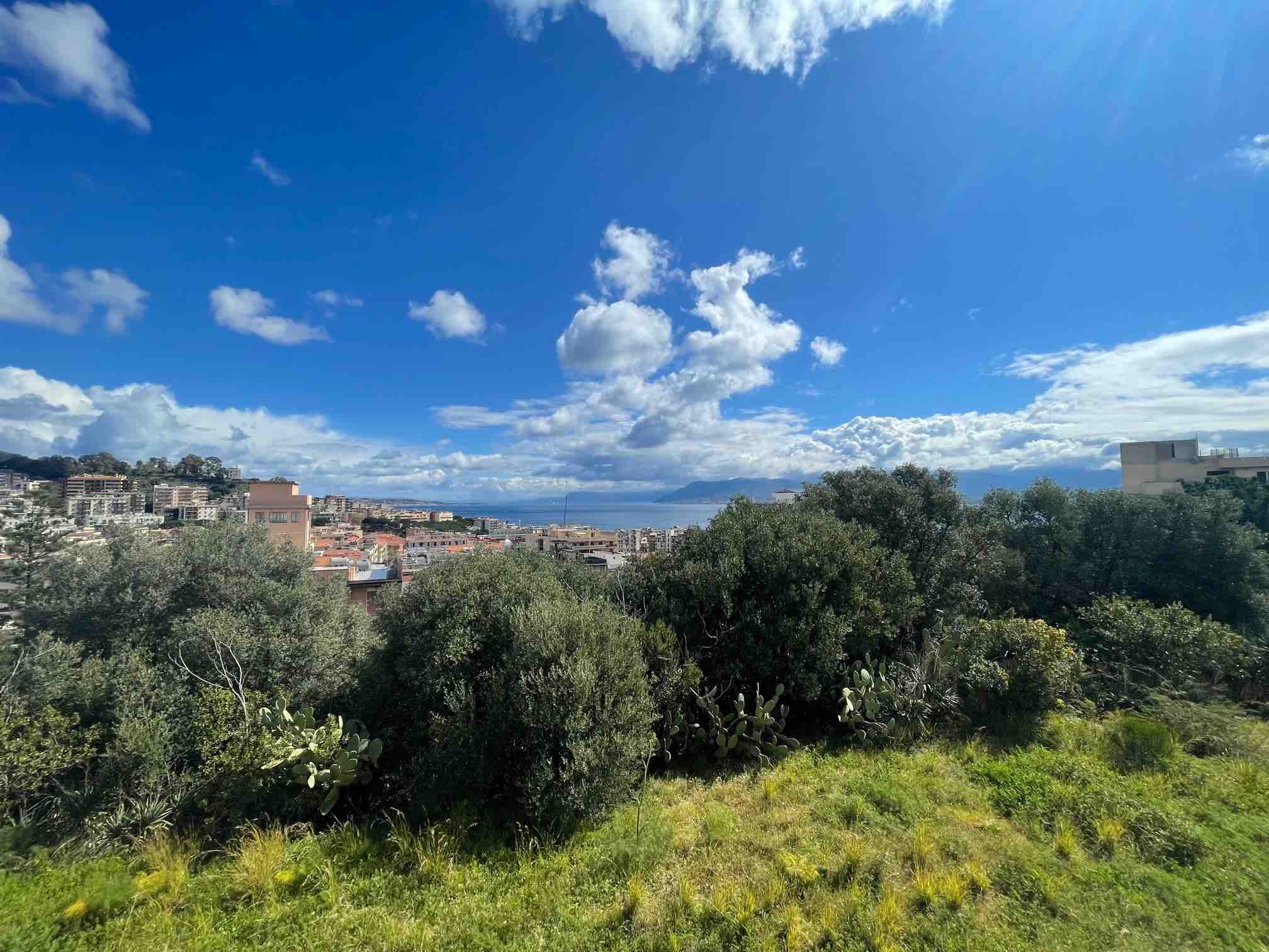 dal-parco-aldo-moro-al-forte-vivonne-la-messina-nascosta-da