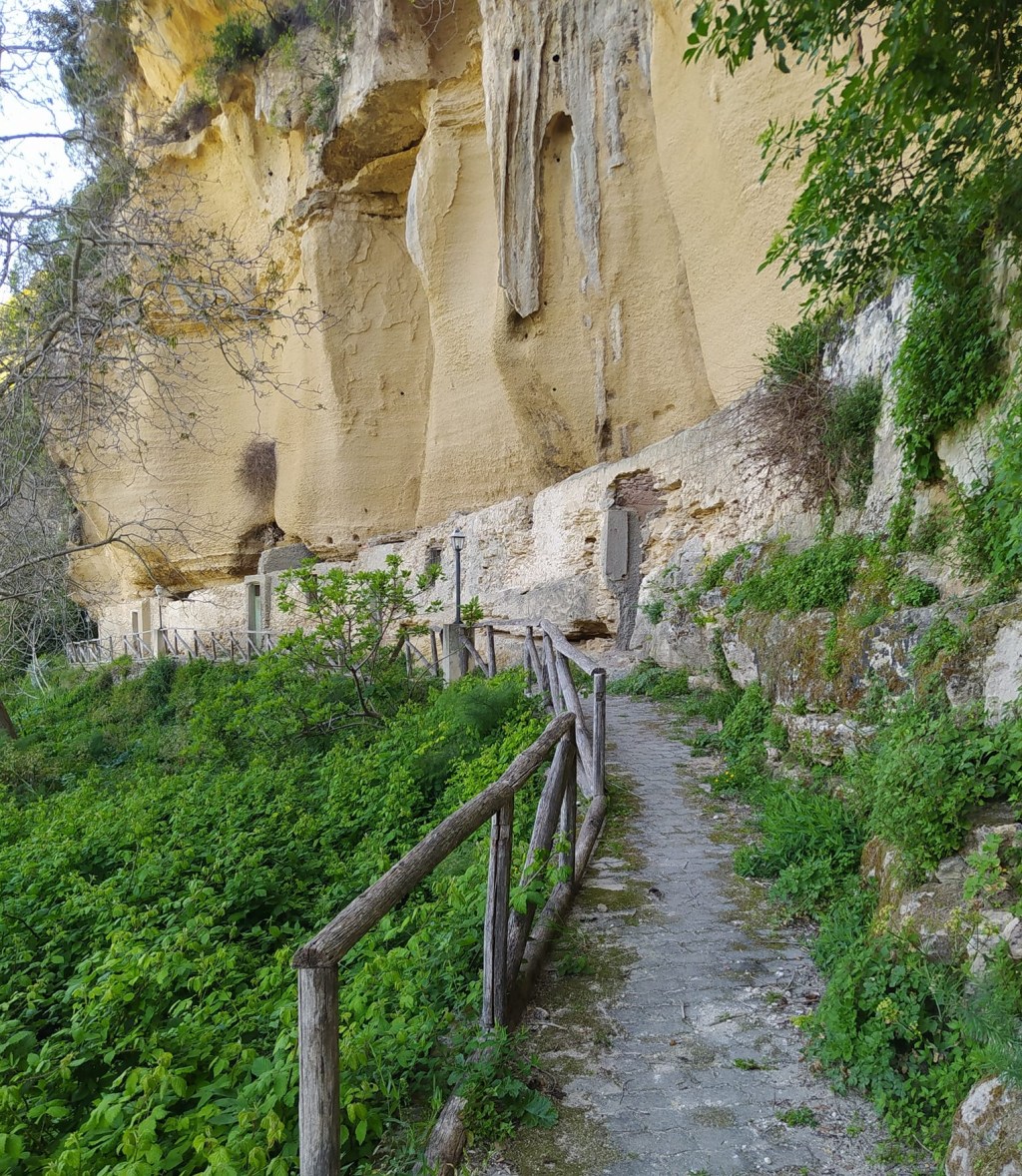 grotte saracene rometta