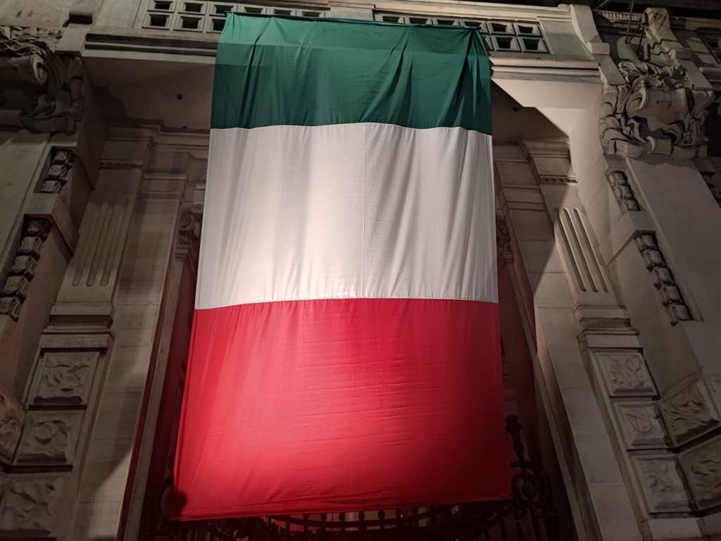 2 giugno, auguri Repubblica italiana: sempre e per sempre dalla parte della democrazia