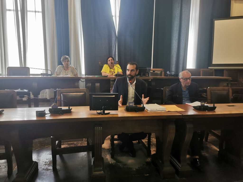 Federico Basile, sindaco di Messina, in Consiglio comunale, Commissione bilancio, luglio 2023