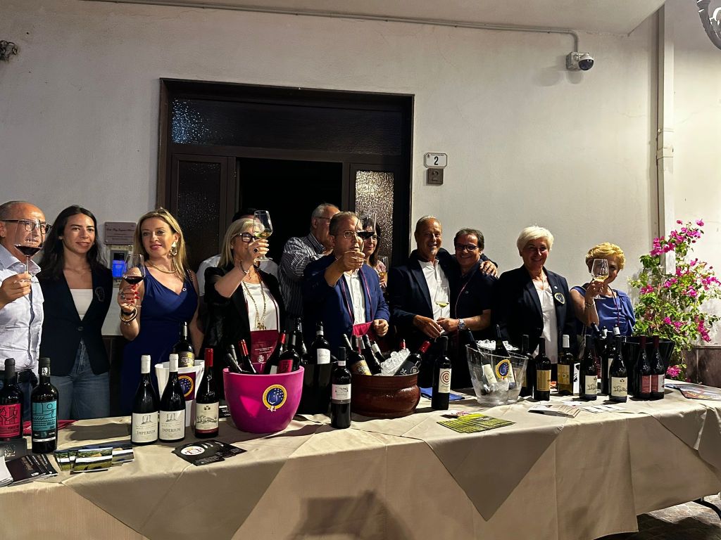 RodìMilici olii e vini locali