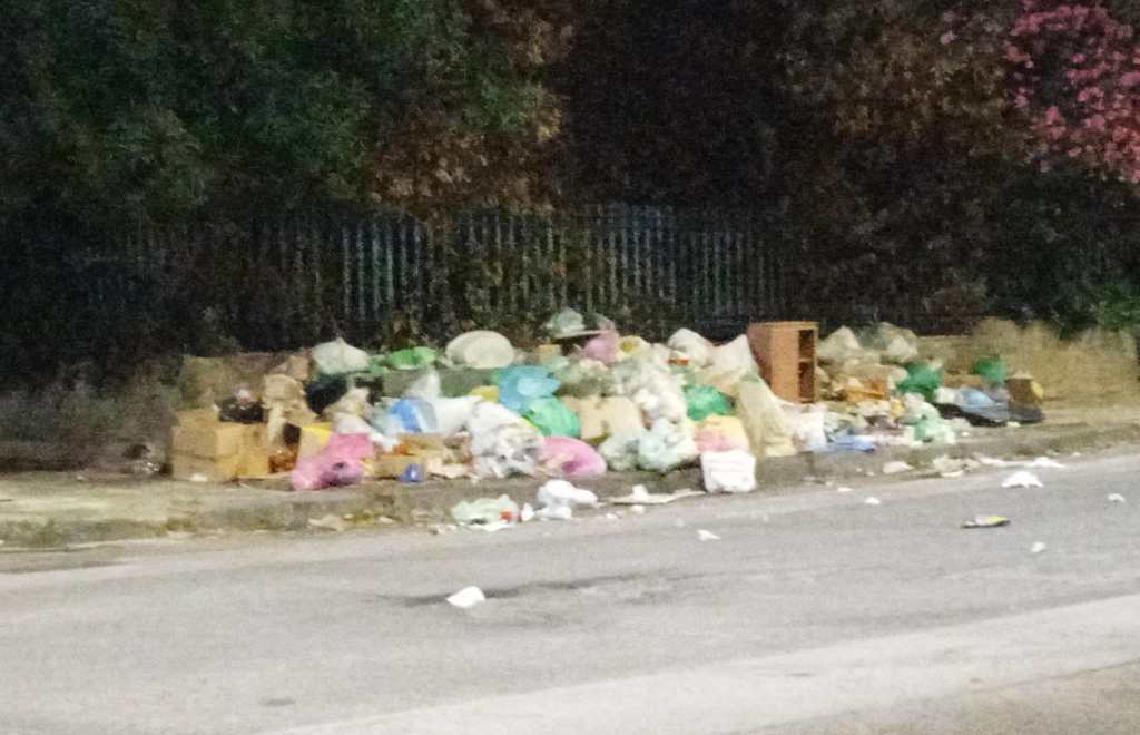 Messina. Discarica di rifiuti