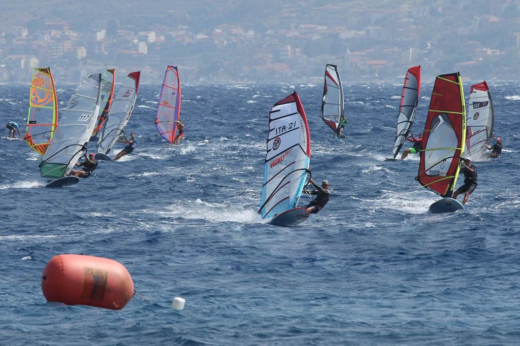 XIII edizione del Trofeo "Claudio Pellicane" Windsurf dello Stretto