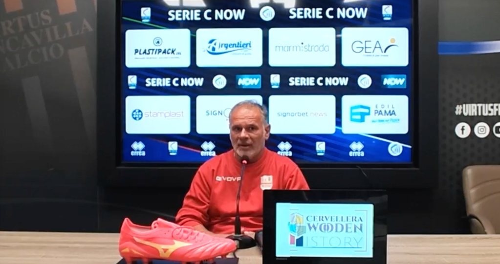 modica in conferenza stampa a francavilla