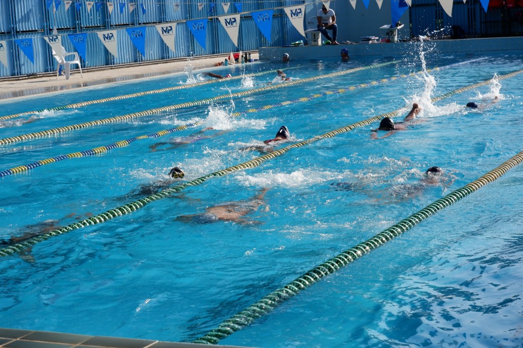 power team messina nuotatori a villa dante