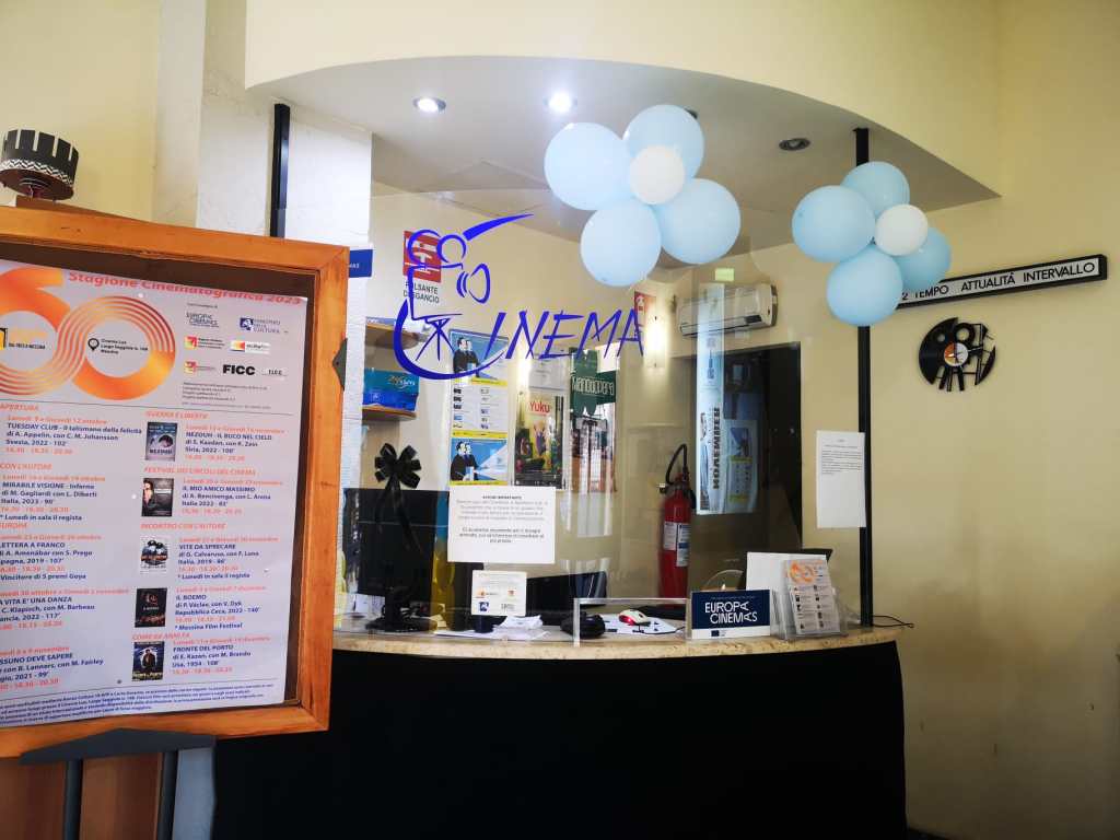 Cinema Lux di Messina, palloncini per il Cineclub dei piccoli