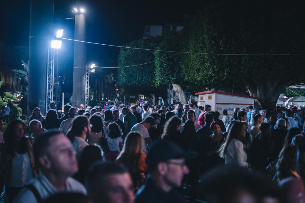 La folla di sabato 14 ottobre per Messina Street Food Fest 2023