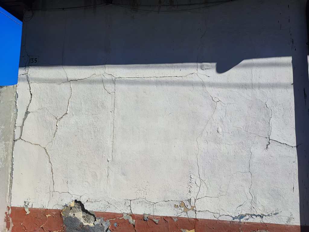 Via Marche, prefabbricati a Messina di proprietà di Fs