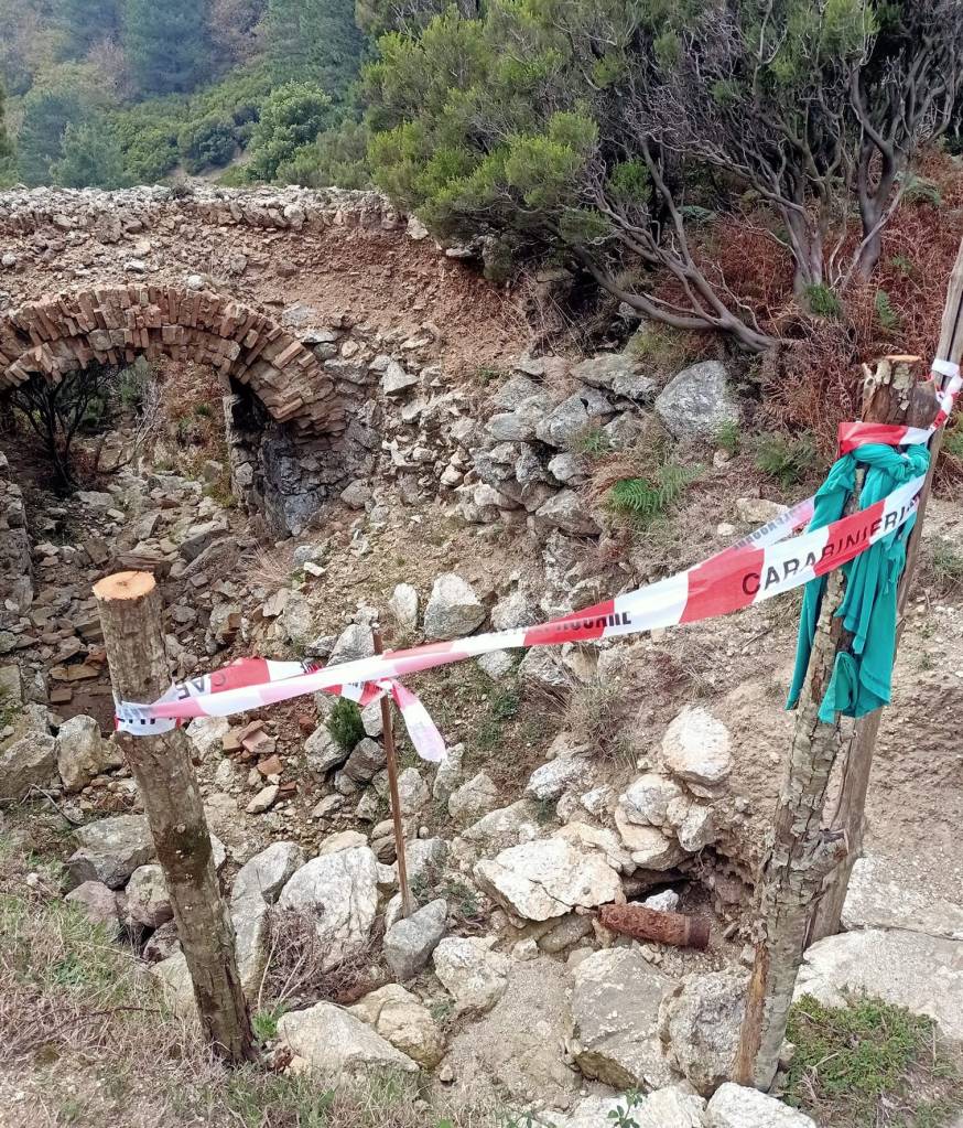 L'area del ritrovamento dell'ordigno bellico sulla Dorsale dei Peloritani