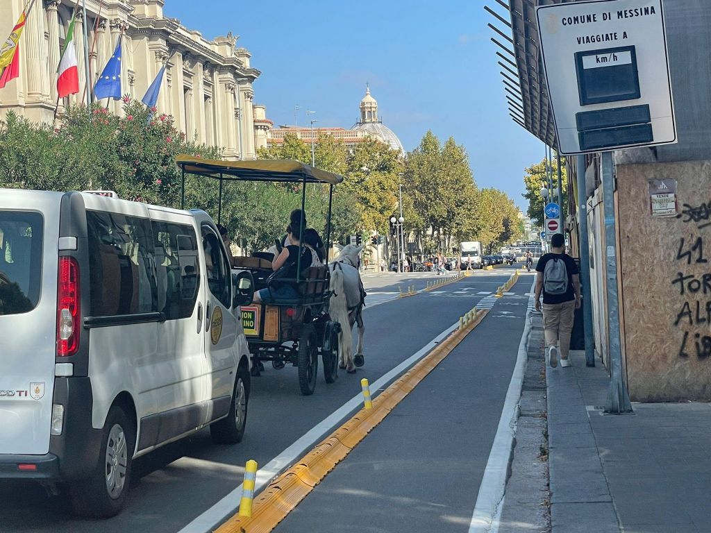 corso cavour corsia prefenziale carrozza