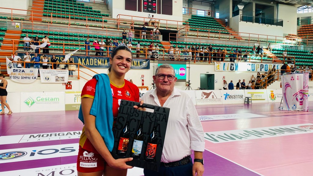 Jessica Joly premiata come migliore in campo