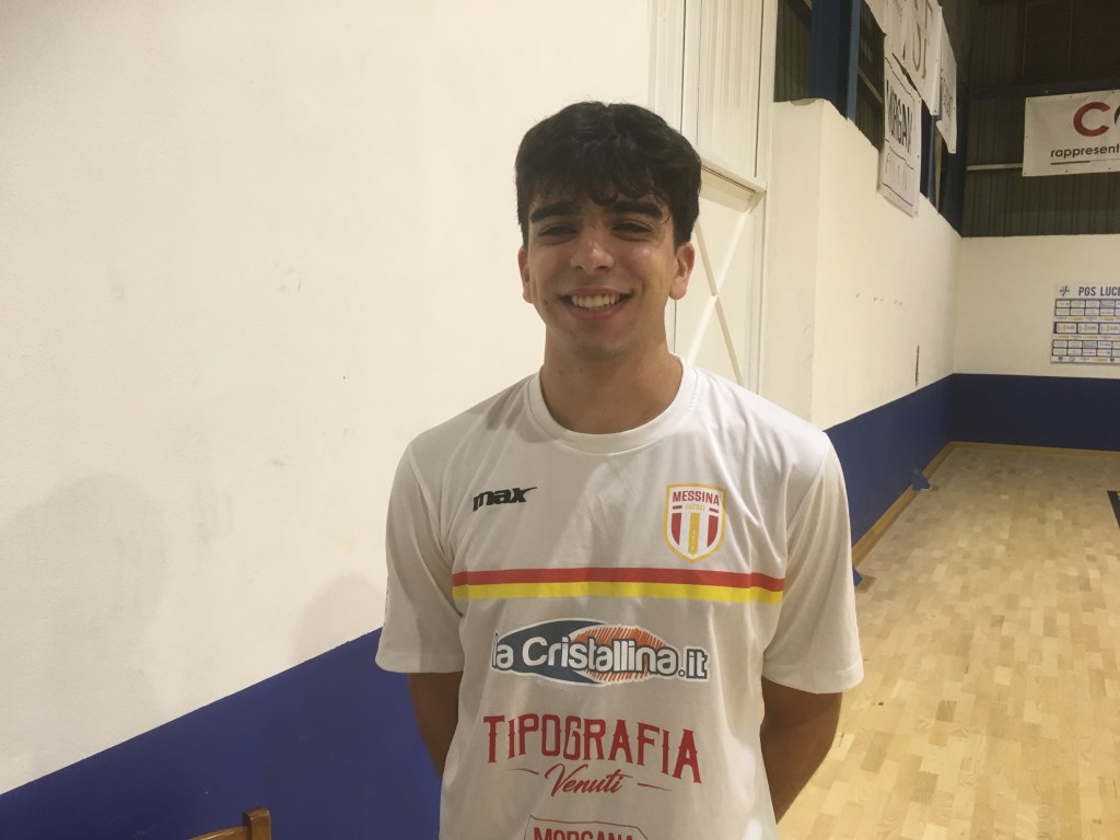 barbagallo sorridente dopo la partita