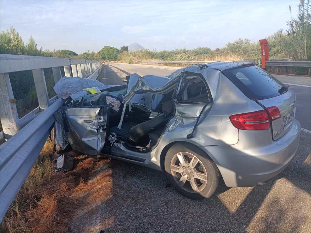 auto incidente mortale autostrada messina palermo