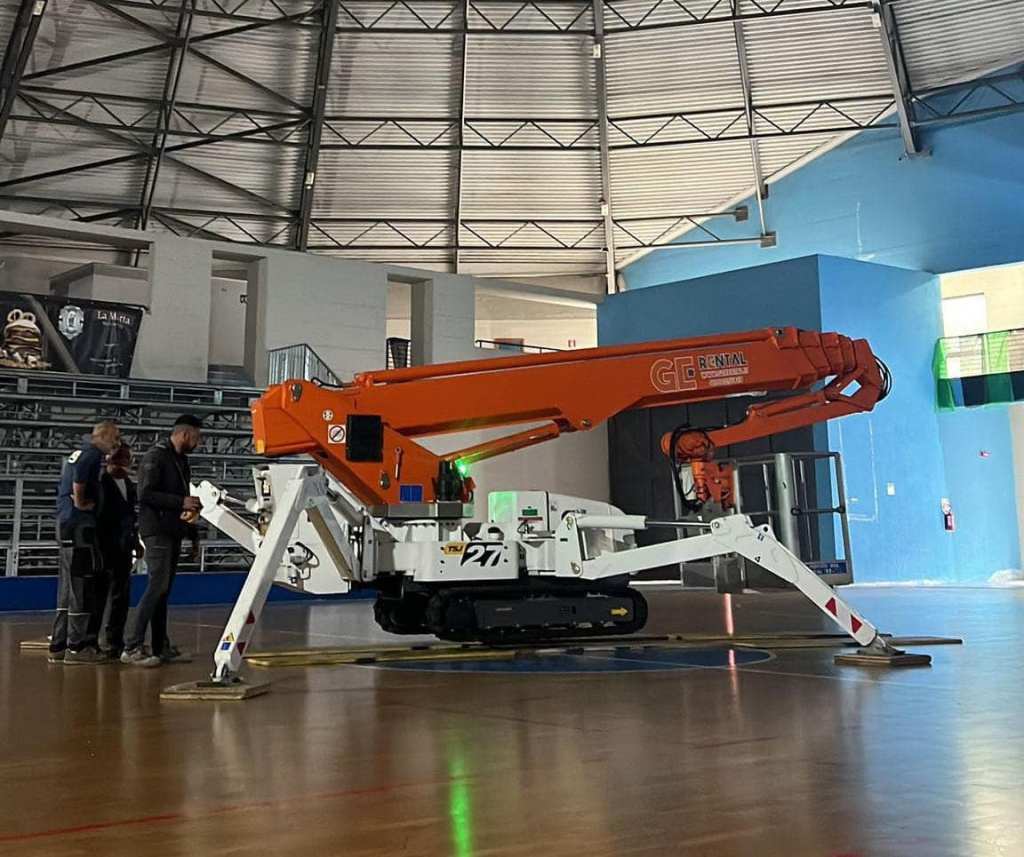 i lavori al palarussello