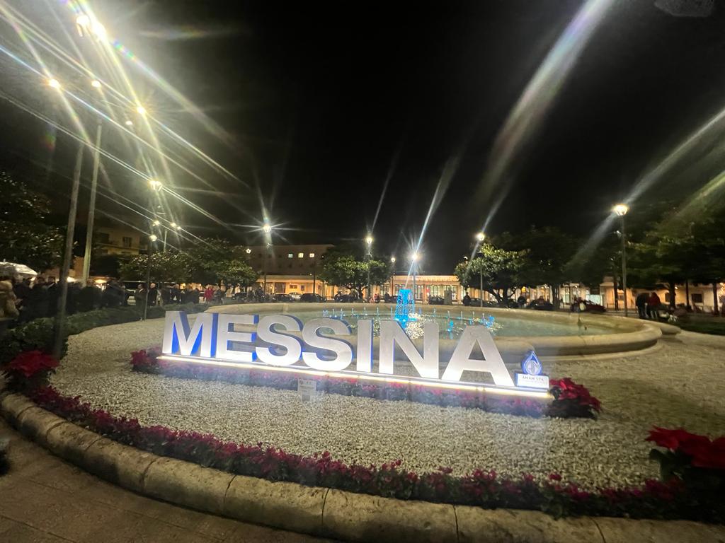 Fontana di piazza della Repubblica a Messina