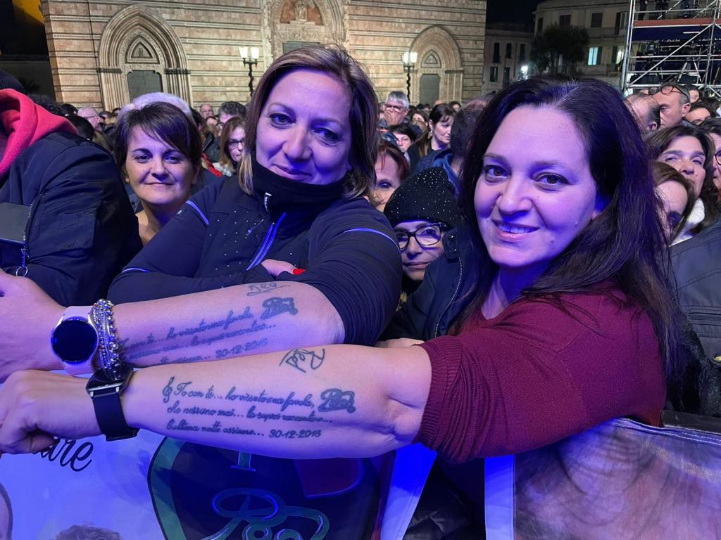 Fan dei Pooh a piazza Duomo, 28 dicembre 2023