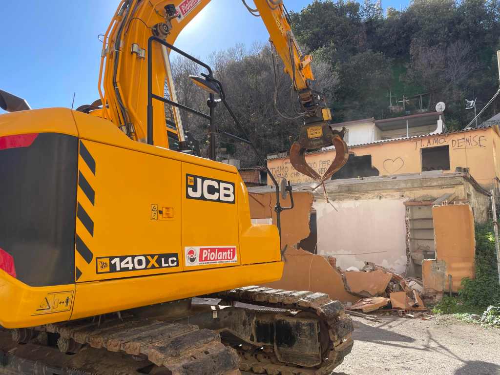 demolizione baracche camaro