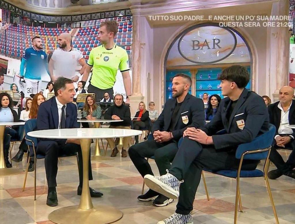 Ermanno e Jacopo Fumagalli a "I fatti vostri", dalla pagna del Messina calcio