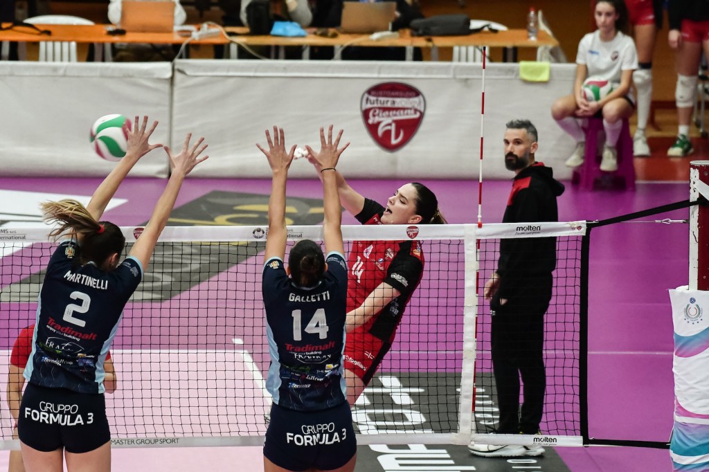 azione di gioco al palaborsani