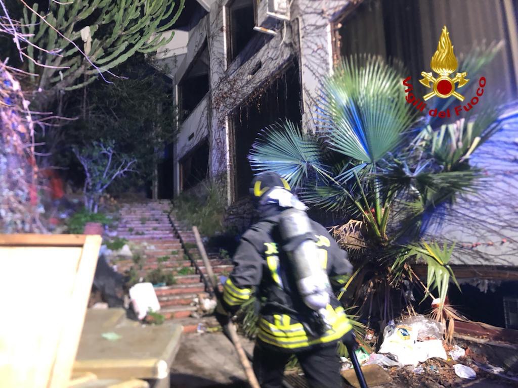 Incendio ex albergo Paradis