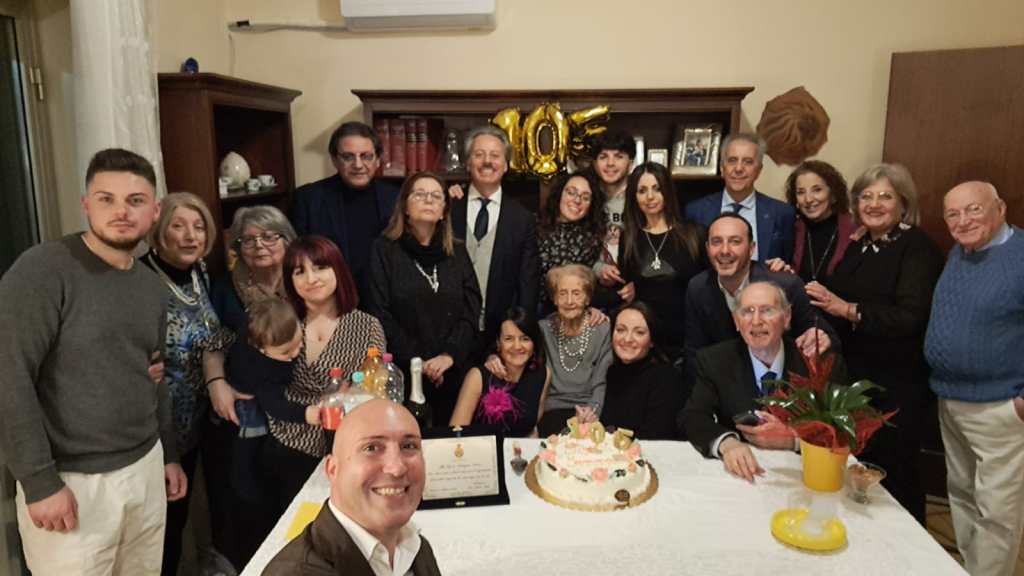105 anni della signora Maria Ardizzone a Messina