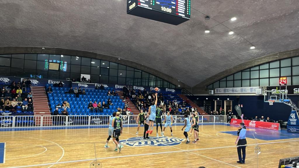 palla a due tra ragusa e fortitudo