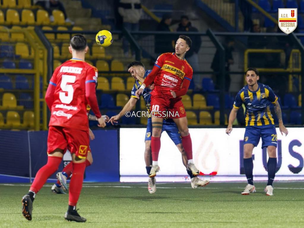 emmausso in campo contro il giugliano