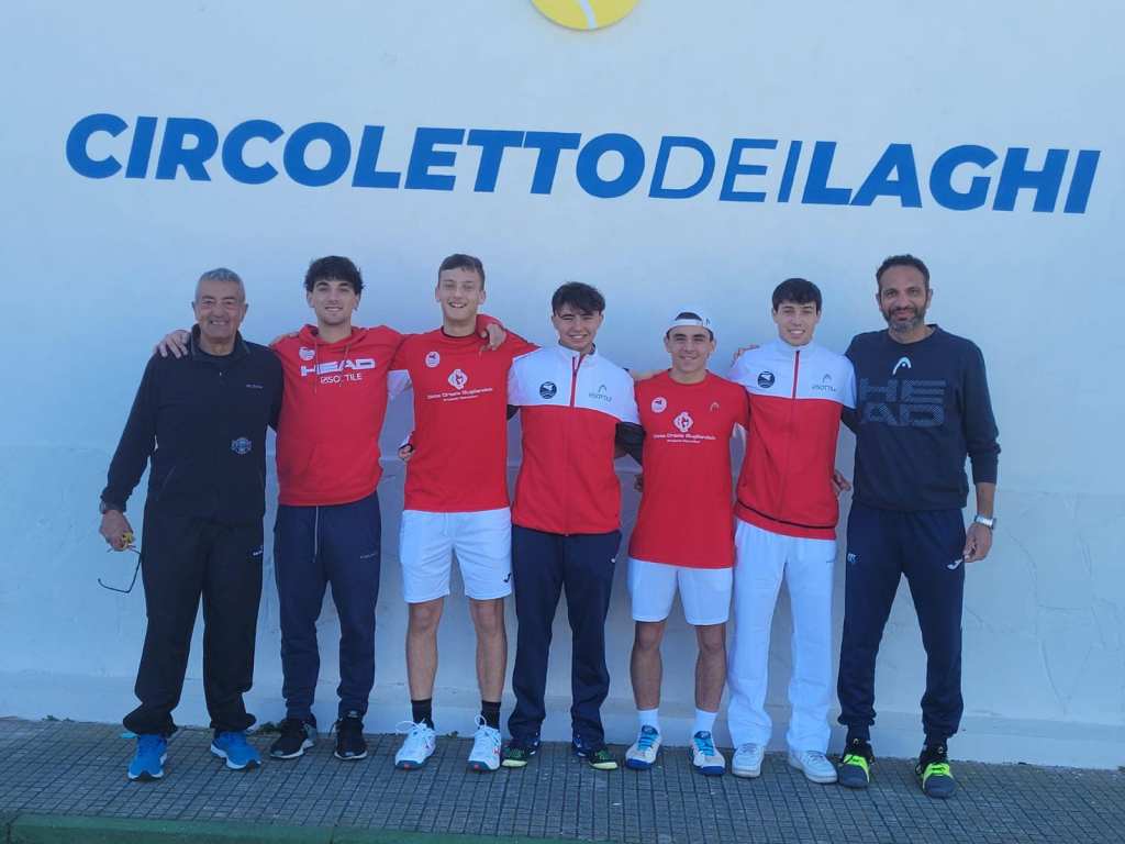 squadra circoletto dei laghi maschile tennis