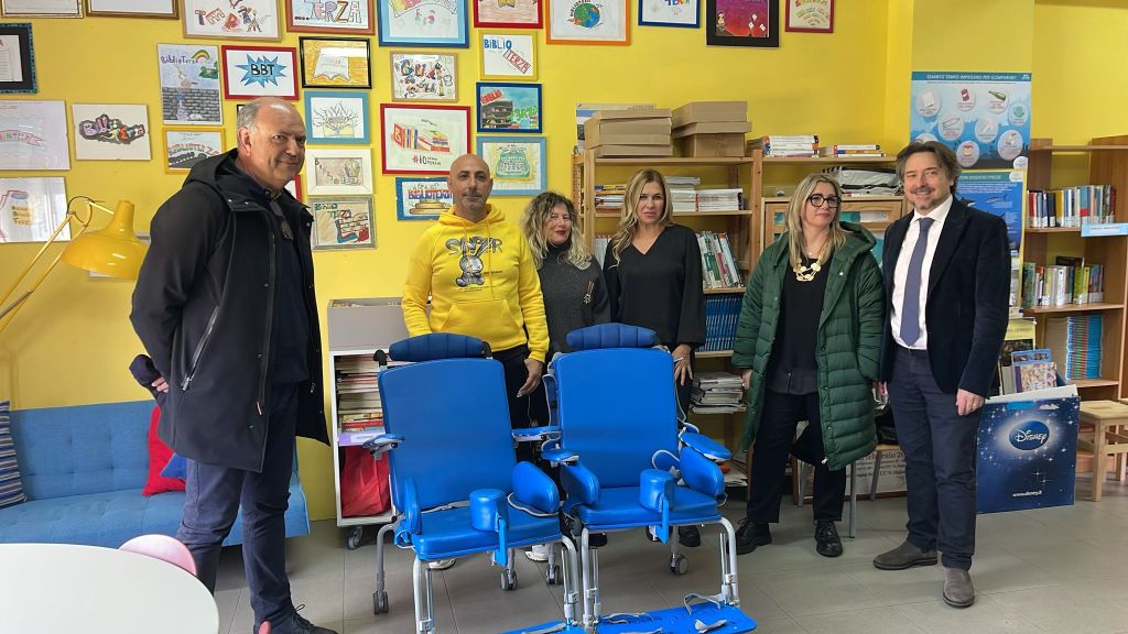 Milazzo alunni poltrone disabili
