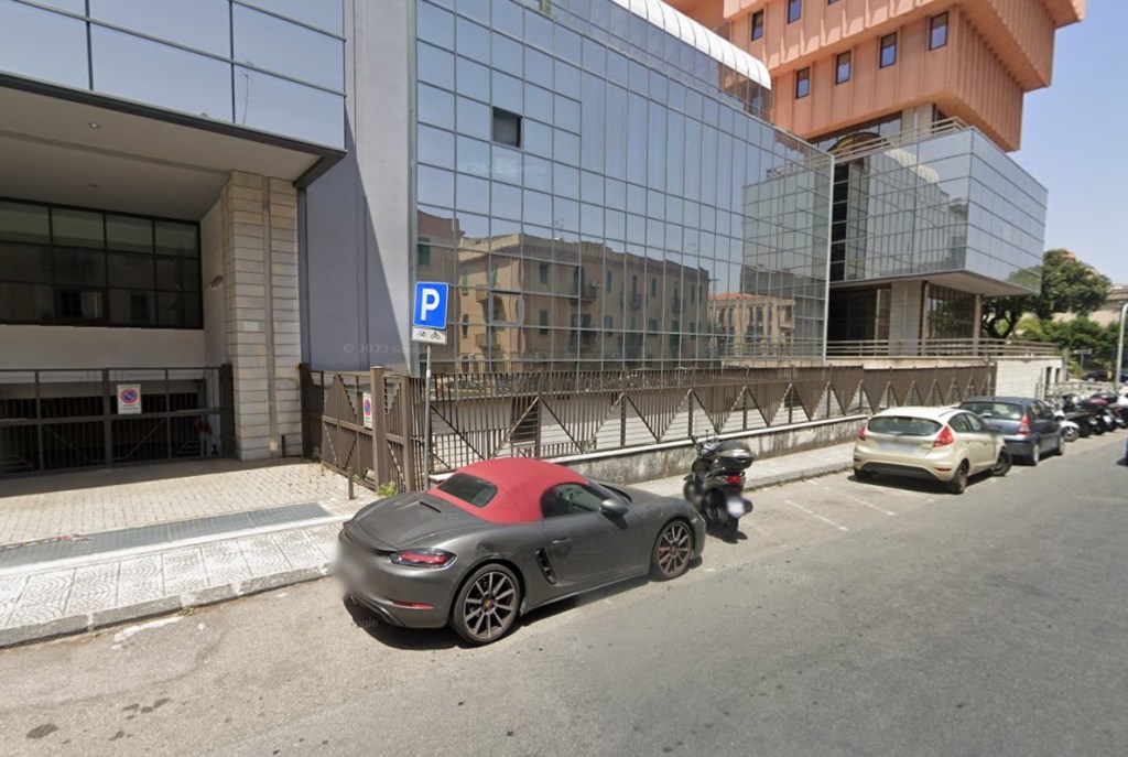 palacultura parcheggi motorini