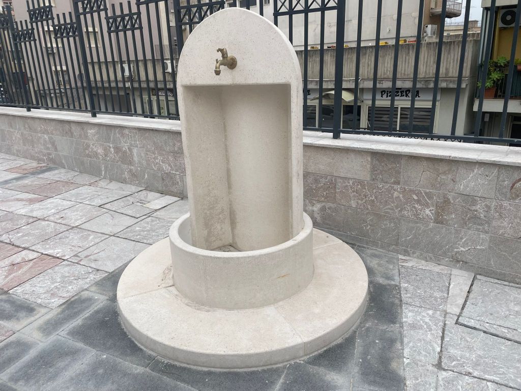 piazza matteotti annunziata