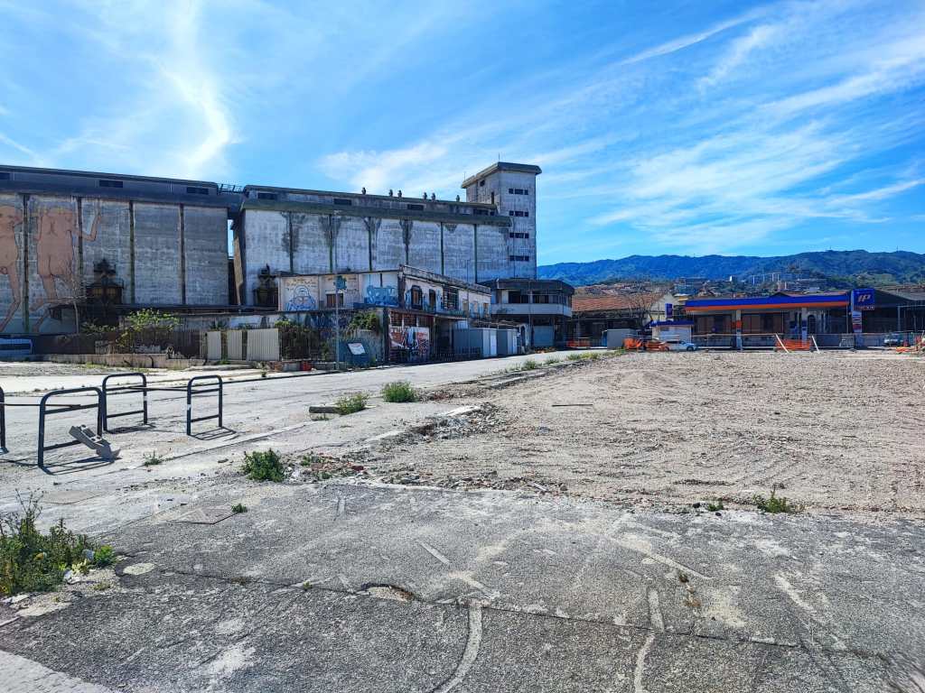 Casa del portuale ed ex Sylos Granai 
