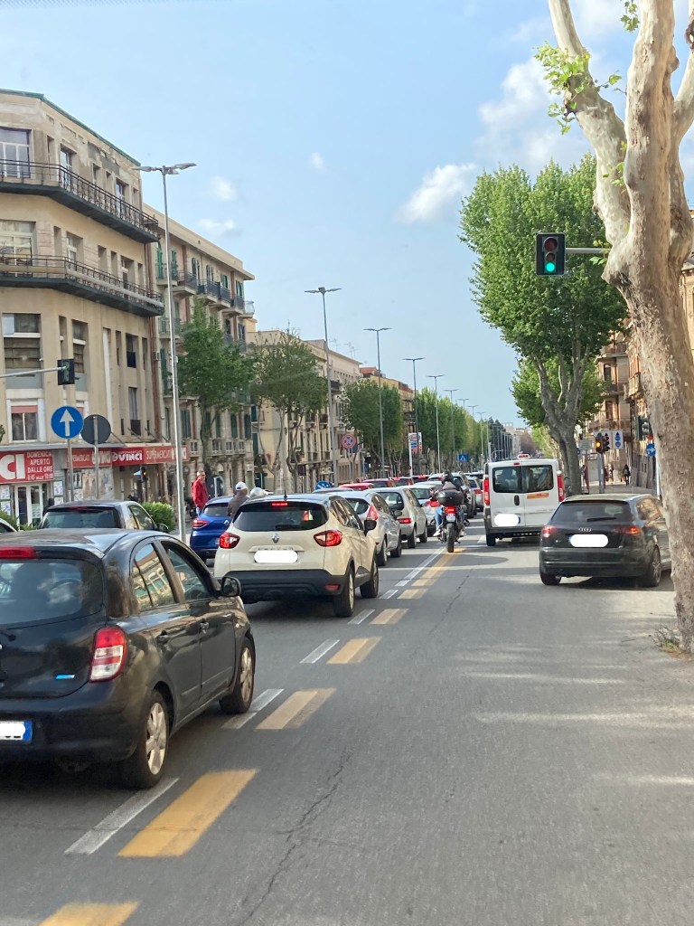 Corsia prefenziale di via Garibaldi