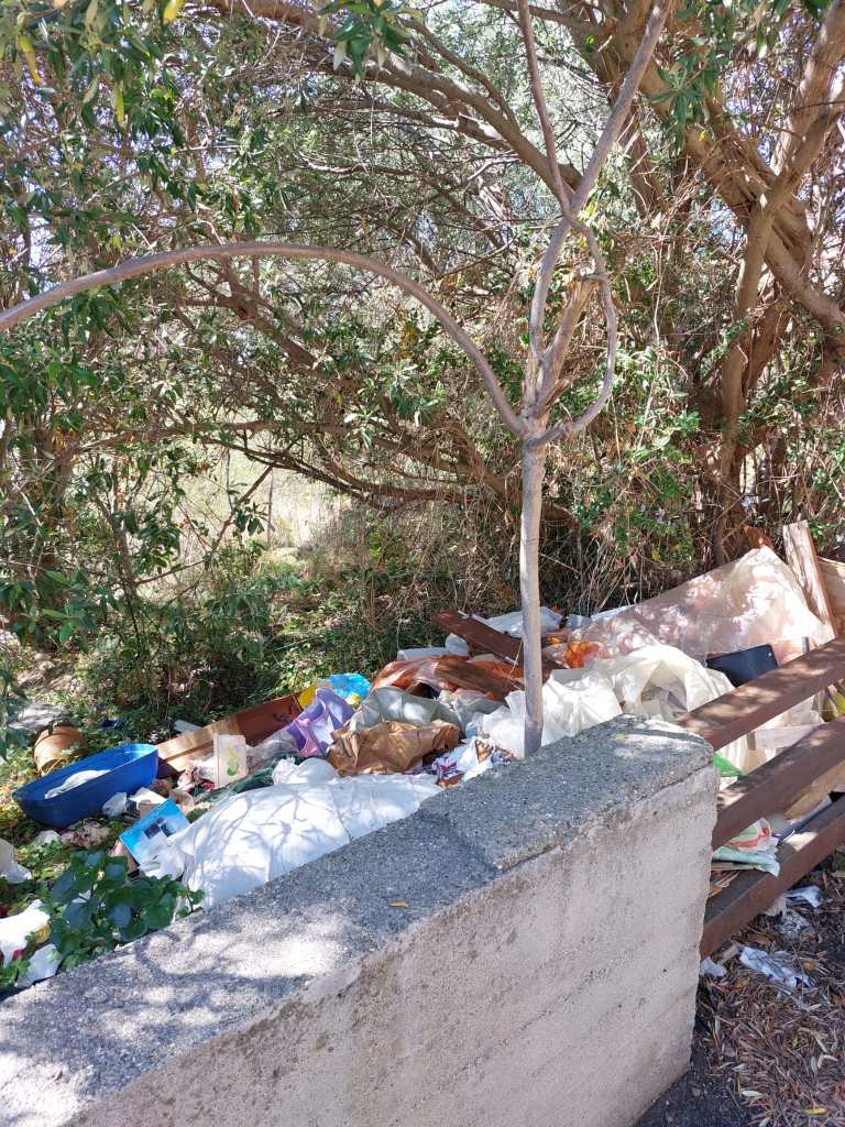 Messina. Discarica abusiva