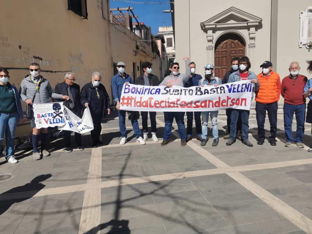 Manifestazione-per-ex-Sanderson