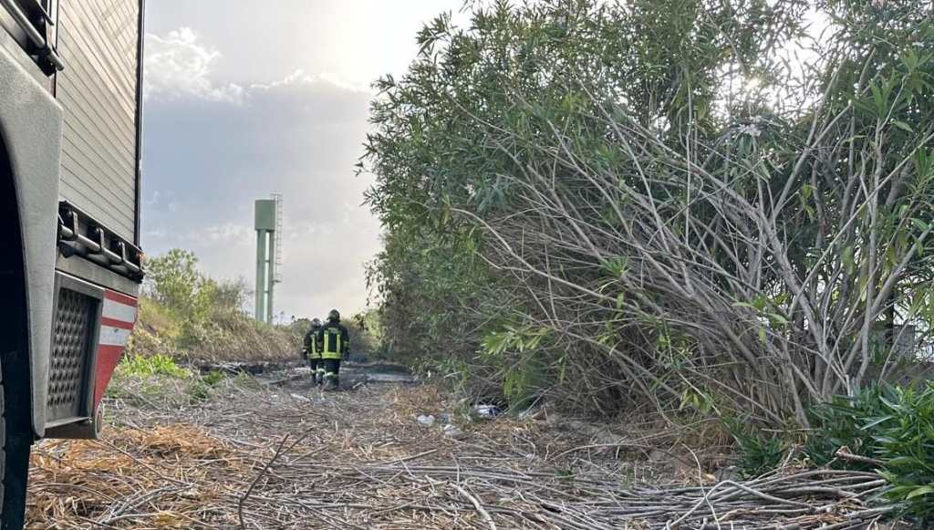 Vigili del fuoco a Giammoro