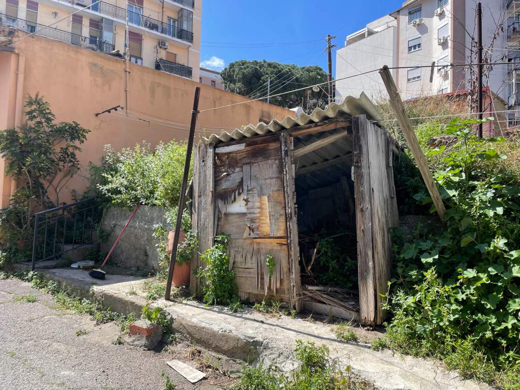 baraccopoli quod quaeris