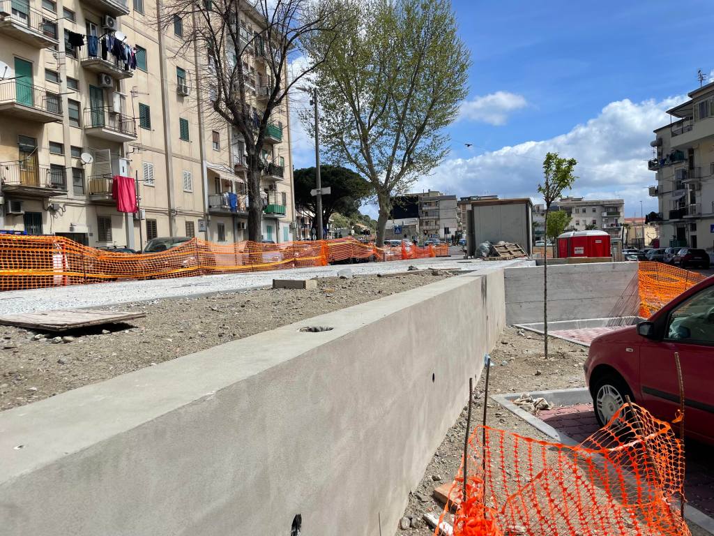 viale gazzi foresta me