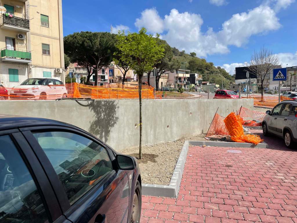 viale gazzi foresta me