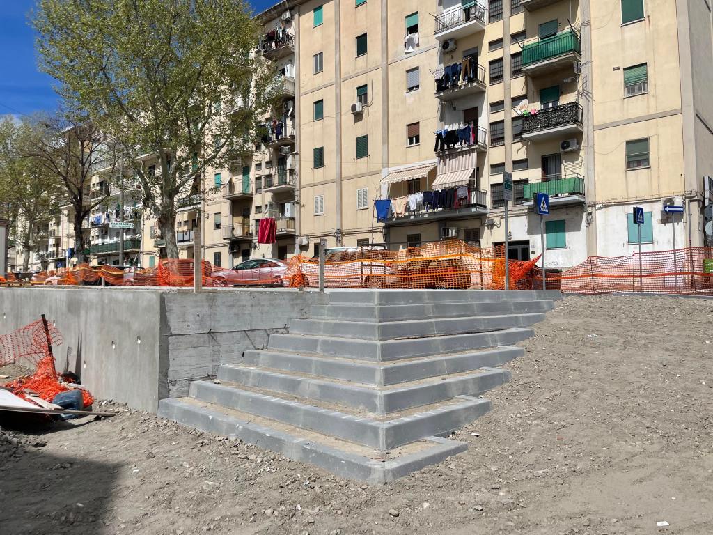 viale gazzi foresta me