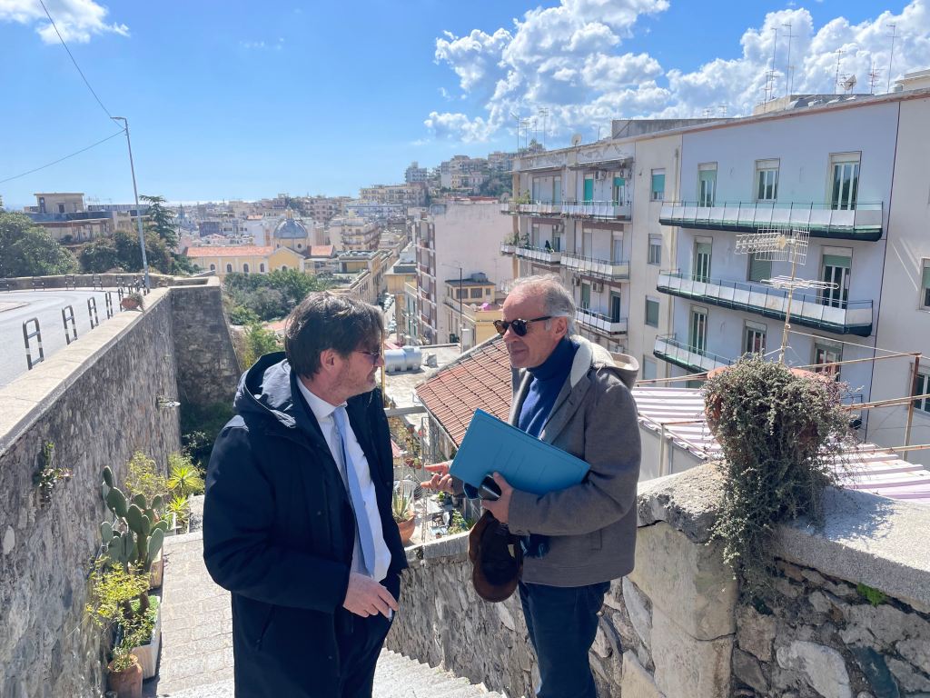 via delle mura gentili baraccopoli