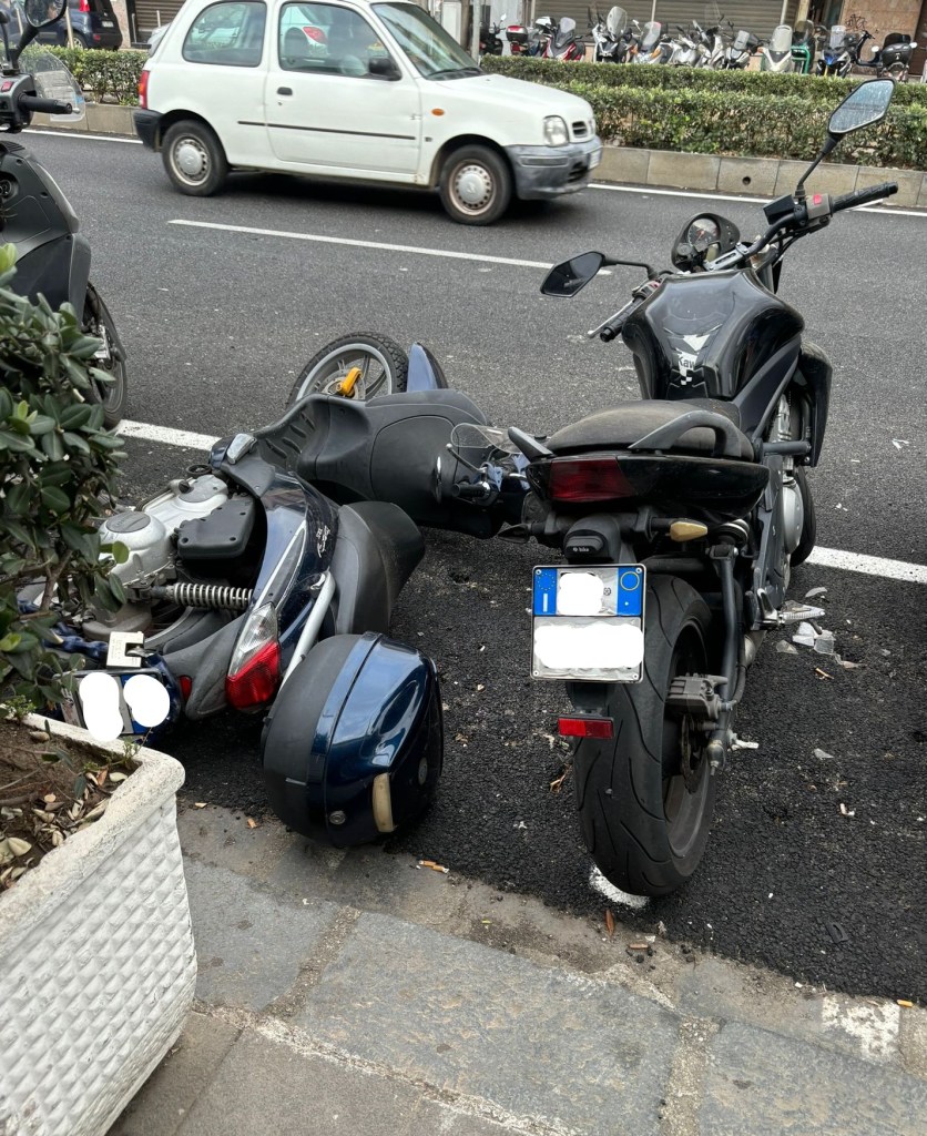 Bitume nuovo, scooter a terra