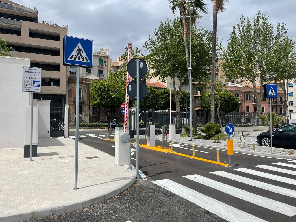 
Parcheggio ex gasometro di Messina
