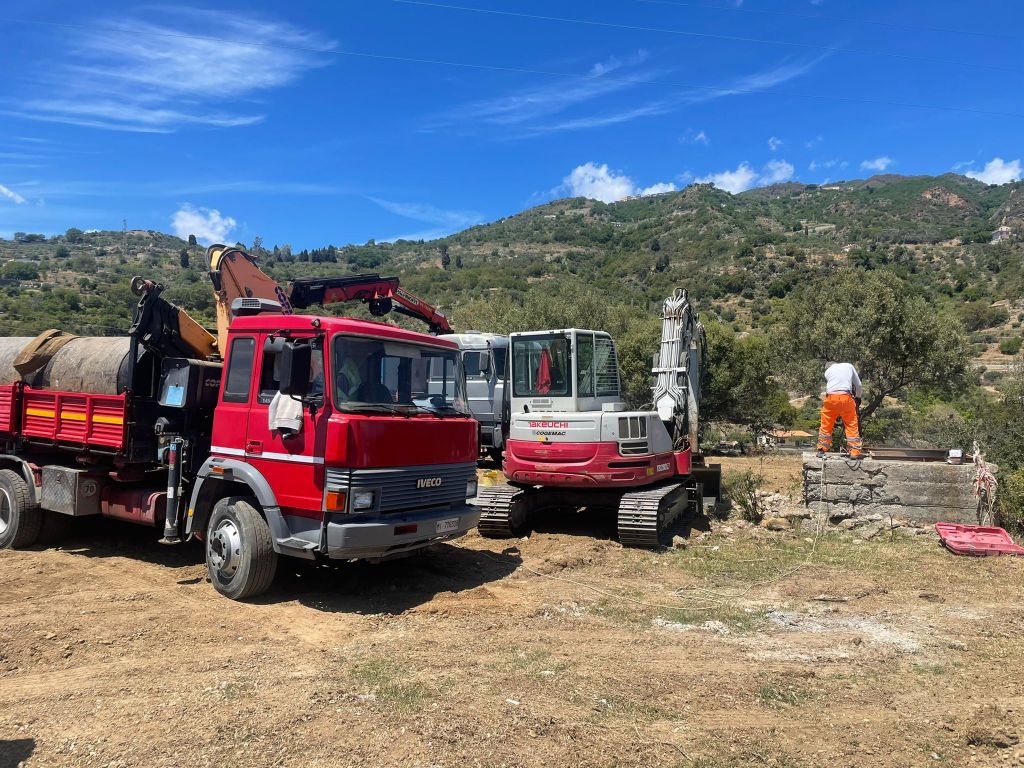 lavori acquedotto fiumefreddo