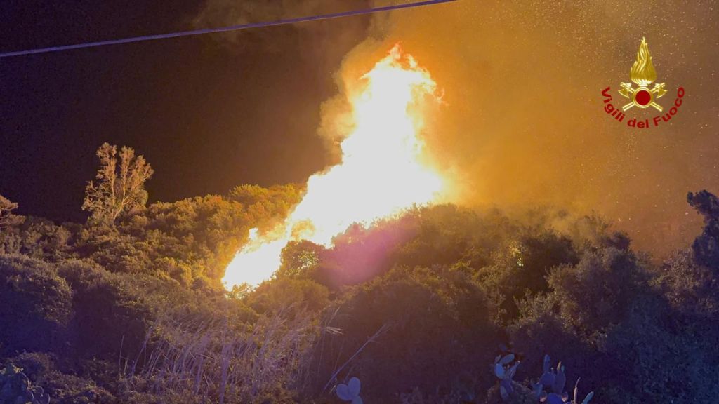 Fiamme tra Spartà e Acqualadrone