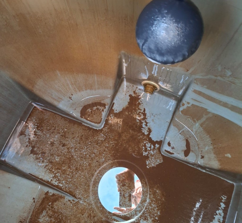 In viale Regina Margherita manca l'acqua 