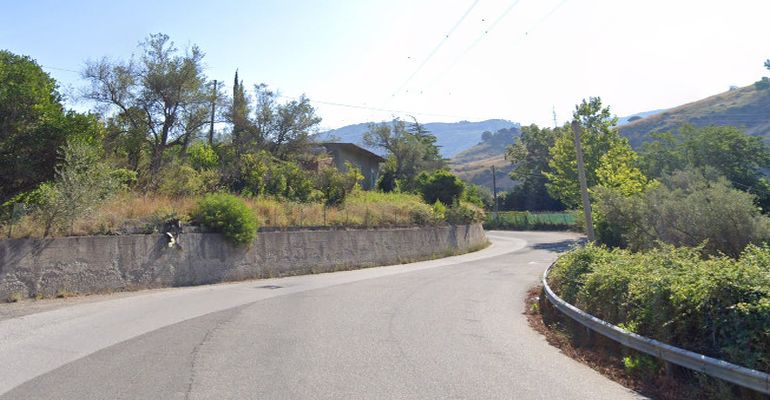 Barcellona pozzo di gotto chiusura SP82 Strada Provinciale