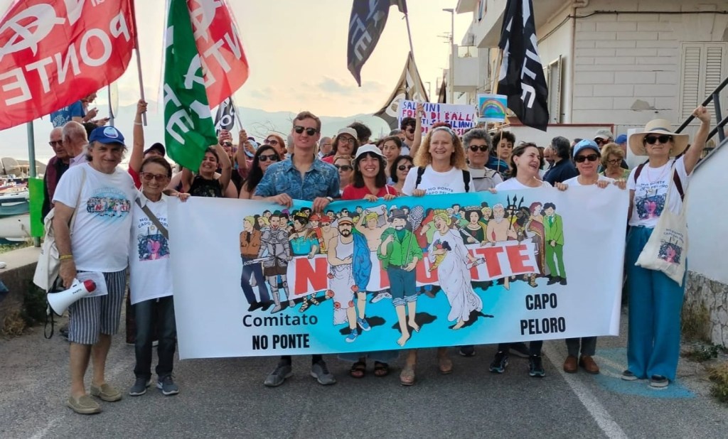 No ponte Capo Peloro