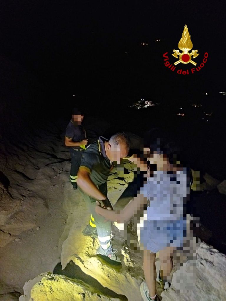 Malore ragazza vulcano agosto 2024, foto dei vigili del fuoco